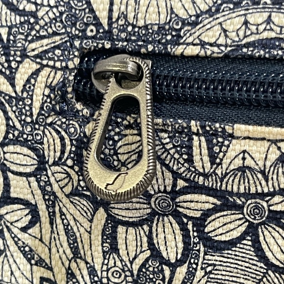 Sakroots navy and white shoulder bag - Picture 12 of 14